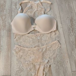 Racerback bra from ThirdLove + 2 cheekies